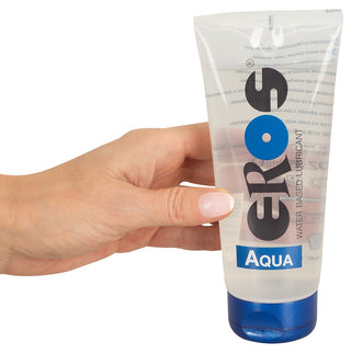 Genomskinlig tub med EROS Aqua vattenbaserat glidmedel, med ett blått flip-top-lock, latexkompatibelt.