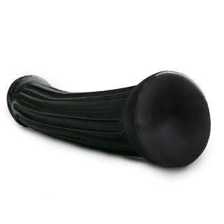 XXL Dildo 31,5 cm Svart är en svart leksak med en rundad ände och minimalistisk design, som liknar utseendet på ett gummihandtag för cykelstyre.