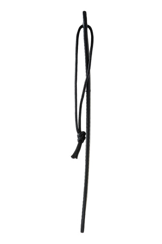 Blaze Svart Paddle 32 cm: smal, svart paddel i läderimitation med en matchande snörögla vid handtaget.