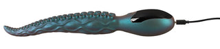 Octo Vibes Tentacle Vibrator är en blågrön och svart massageapparat tillverkad av premiumsilikon, med en unik tentakeldesign och sladdansluten plug-in-funktion.