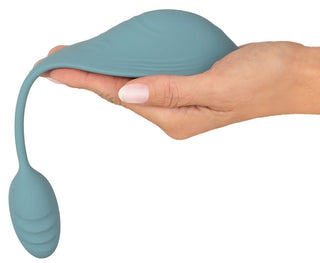 Vibepad Mini kegelövare i blå silikon med en böjd svans för intern och extern stimulering.