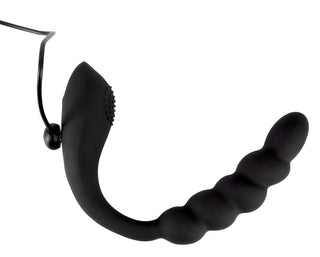 Bendable Dual Stimulator är en svart silikonprostatamassagerare med en böjd, pärlformad axel, flexibel återvinningsögla och vattentät design för intensiva känslor och ultimat njutning.