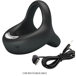 Pretty Love Elliott Vibratorring är en svart, böjd bärbar vibratorring som levereras med en USB-laddningskabel - perfekt som en uppladdningsbar sexleksak.