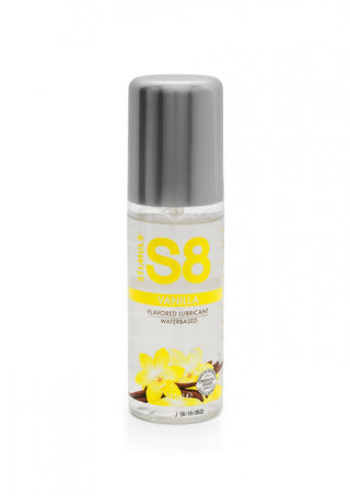 Känn den silkeslena touchen av S8 Smaksatt Glidmedel med vårt Vanilla vattenbaserade glidmedel. Med en elegant grå keps och livfull gul etikett prydd med vaniljblommor, levererar den essensen av Stimul8 tillfredsställelse till dina intima stunder.