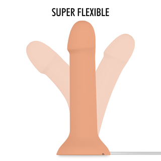 Upptäck nöjet med vår superflexibla Sprutdildo Mythology Flipper, sakkunnigt tillverkad med kroppssäkert silikonmaterial. Dess realistiska design och anpassningsbara positioner lovar en oöverträffad upplevelse skräddarsydd just för dig.