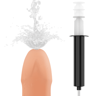 Vatten rinner över en persikaform tillverkad med kroppssäkert silikonmaterial, bredvid den eleganta svartvita Sprutdildo Mythology Flipper.